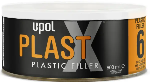 Puszka szpachli Upol Plast X z utwardzaczem, 600 ml. Idealna do wypełniania rys i zadrapań na plastiku.